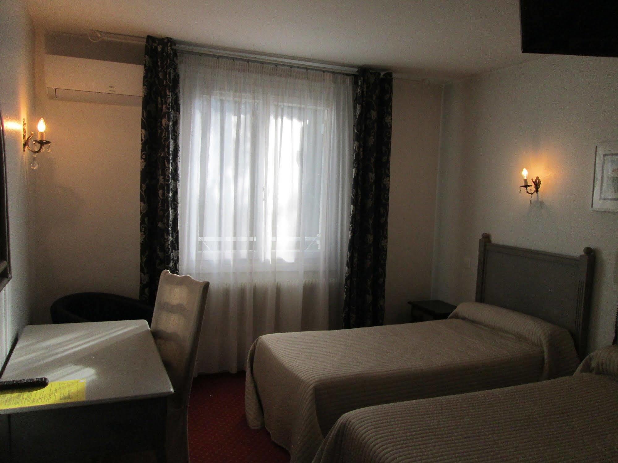 Hotel Victor Hugo Dijon Zewnętrze zdjęcie