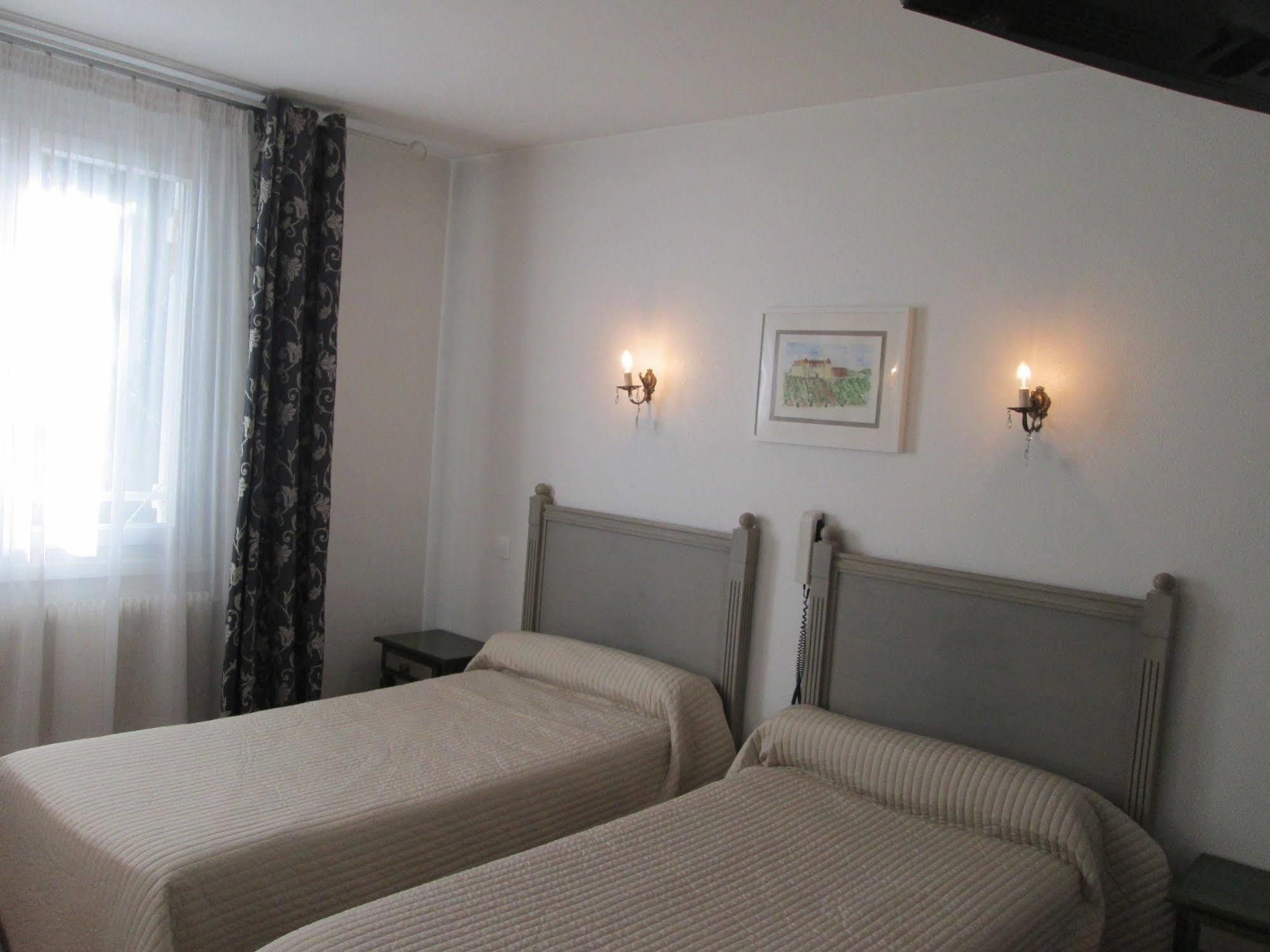 Hotel Victor Hugo Dijon Zewnętrze zdjęcie